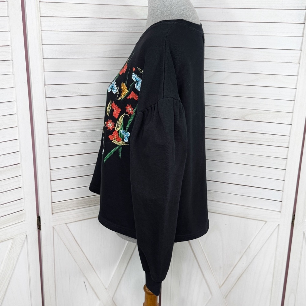 Jack & Rae Embroidered‎ Floral Cropped Sweatshirt Black XS - Picture 2 of 11